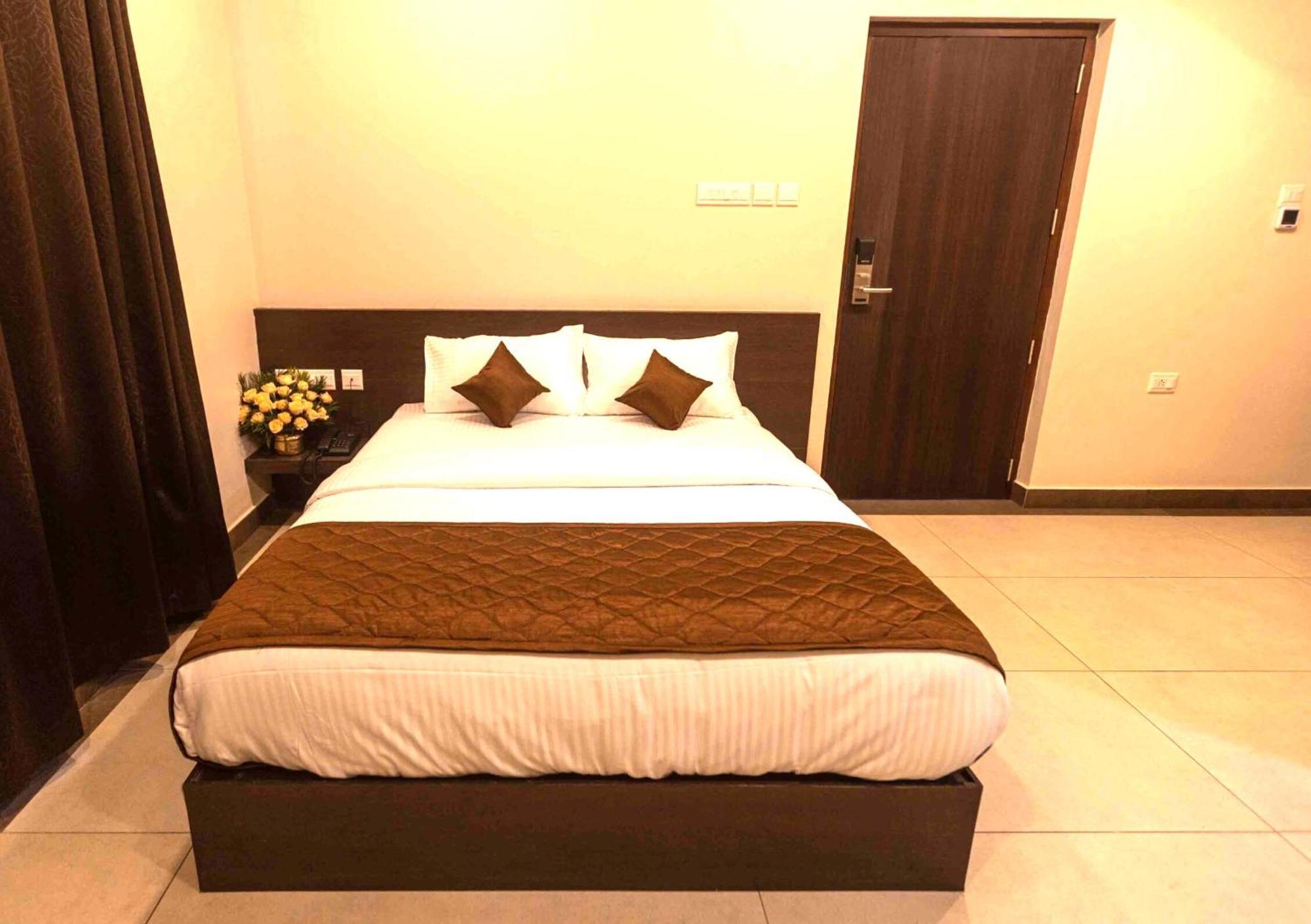 Hotel Pankaj Residency Guruvāyūr 外观 照片