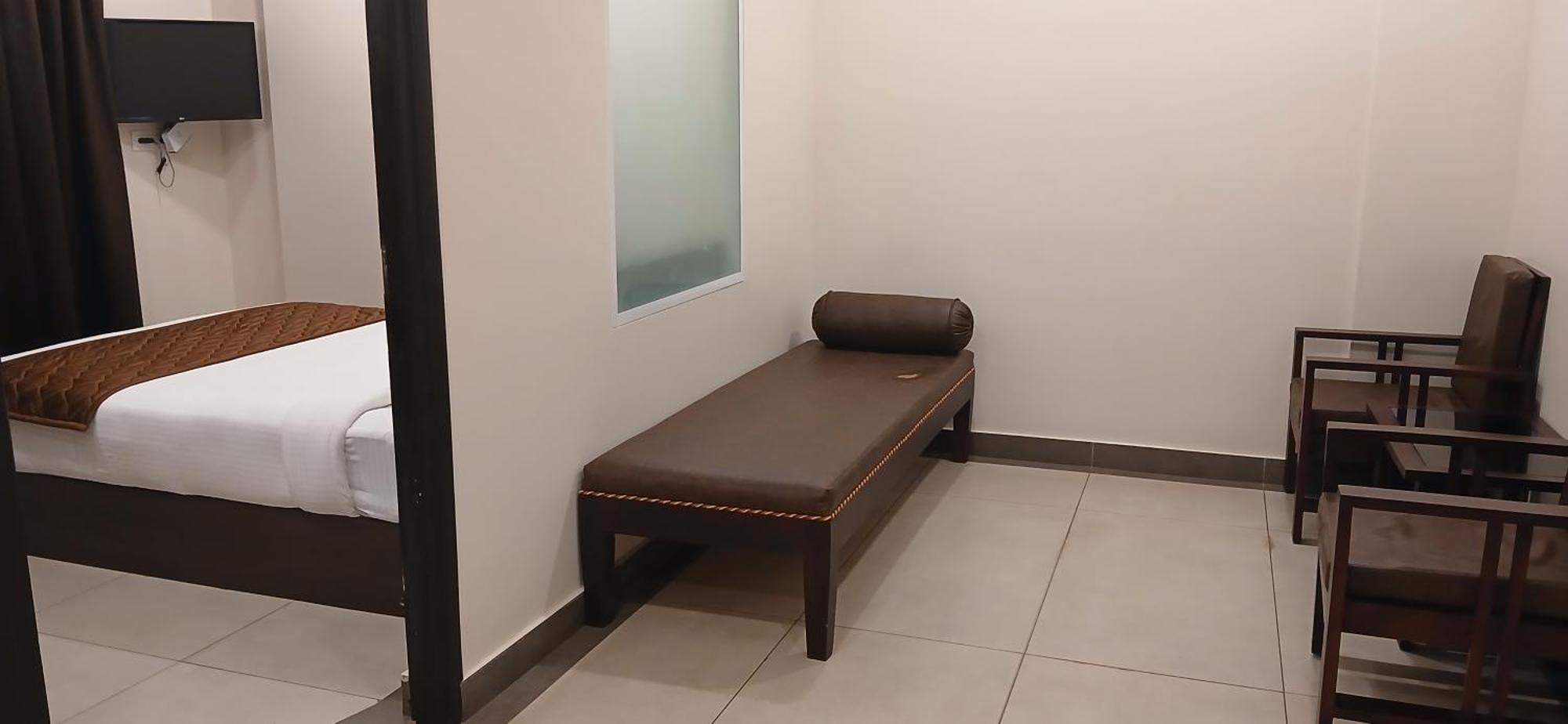 Hotel Pankaj Residency Guruvāyūr 外观 照片