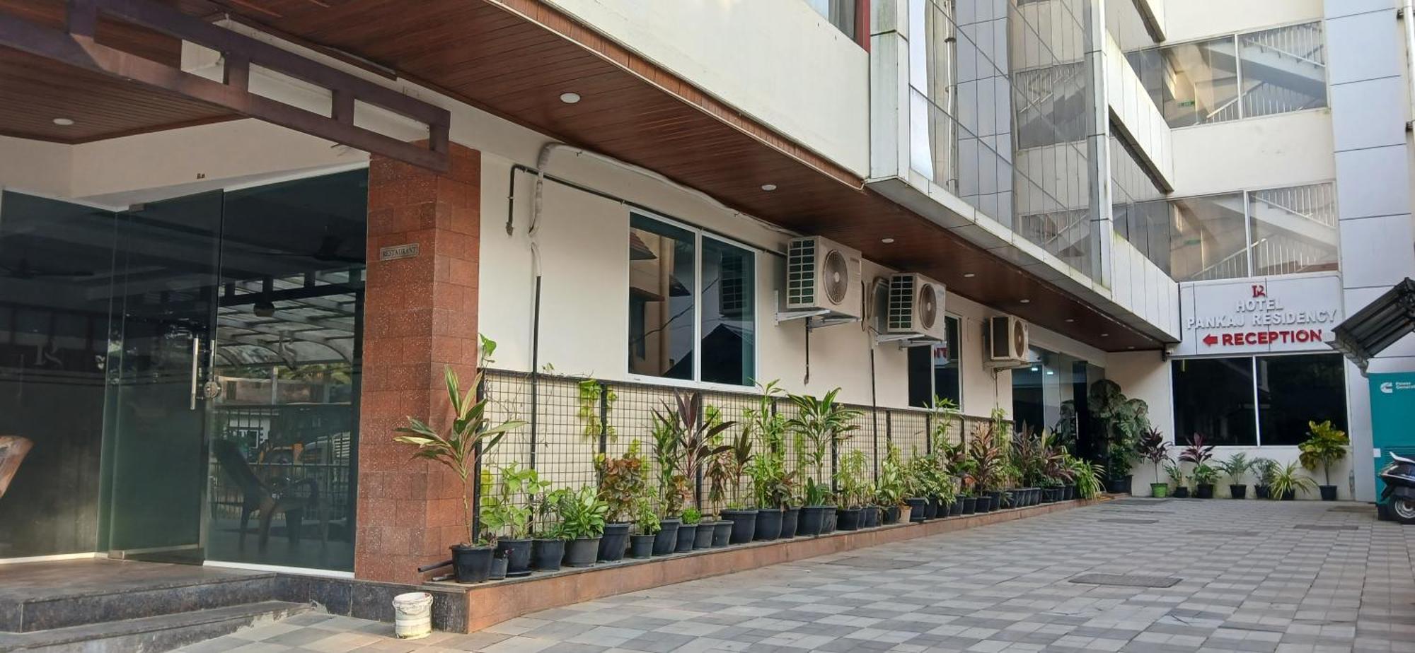 Hotel Pankaj Residency Guruvāyūr 外观 照片
