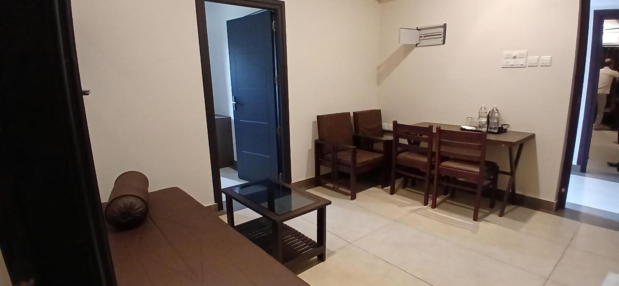 Hotel Pankaj Residency Guruvāyūr 外观 照片