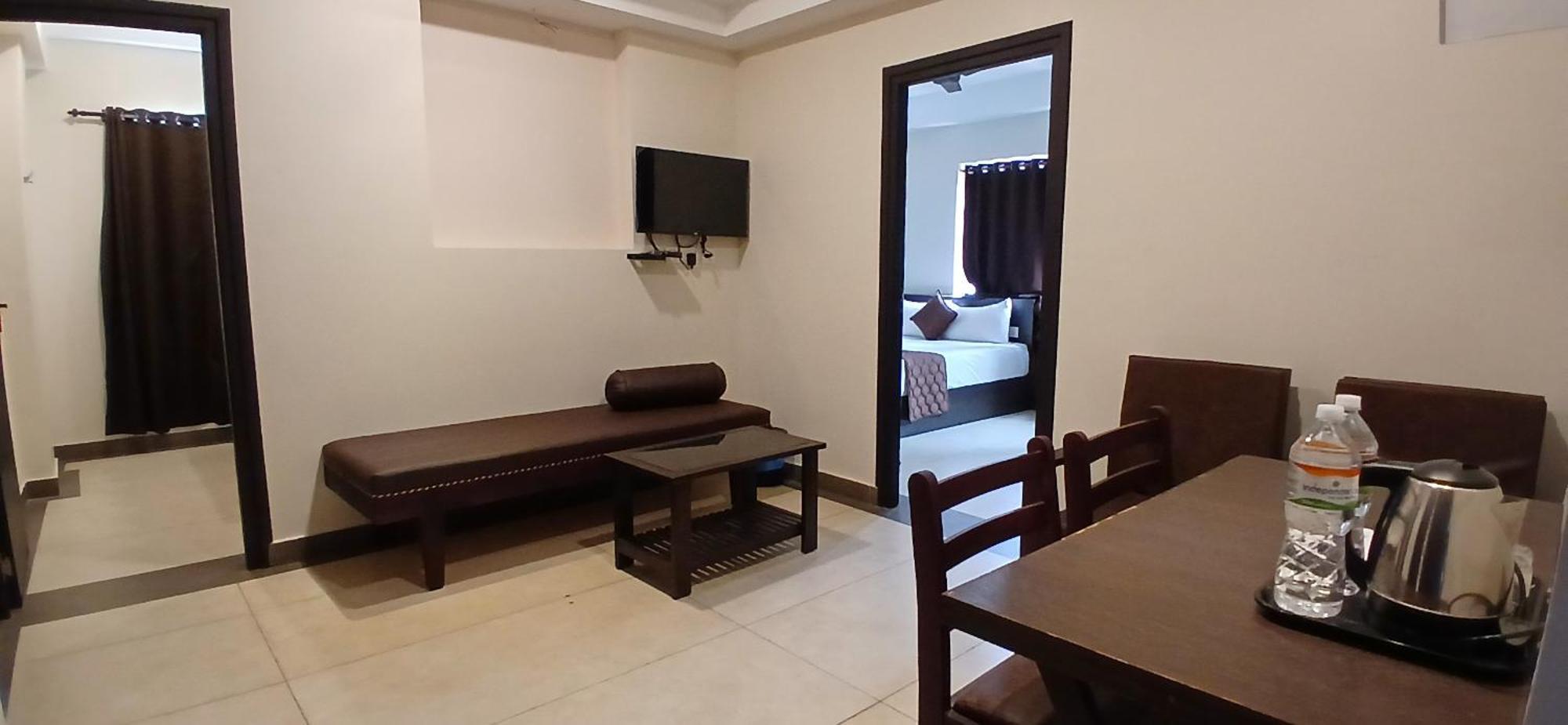 Hotel Pankaj Residency Guruvāyūr 外观 照片